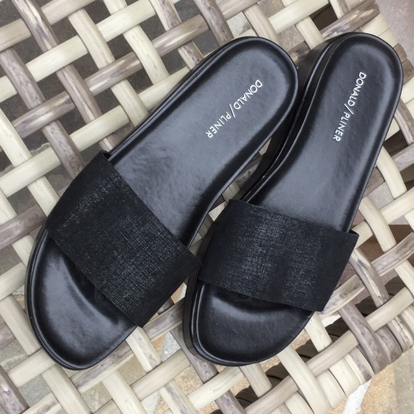 donald pliner frea slide